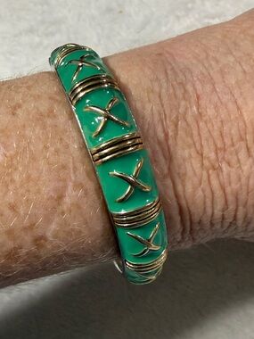 Antique art deco bracelet jade green enamel 18k inlay